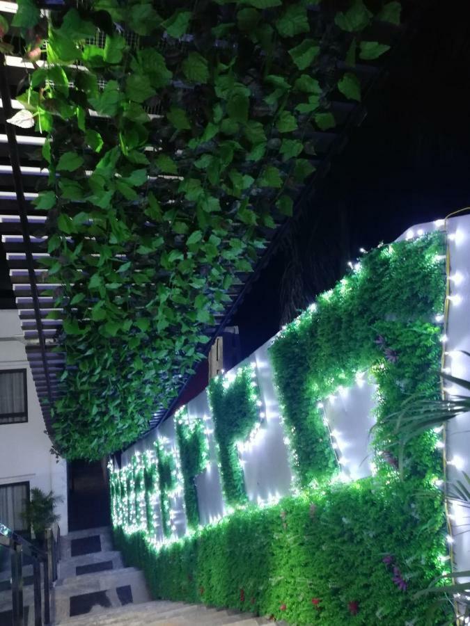 Lakeside Dailai Hotel ソクソン県 エクステリア 写真