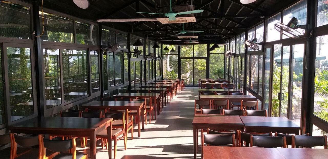 Lakeside Dailai Hotel ソクソン県 エクステリア 写真